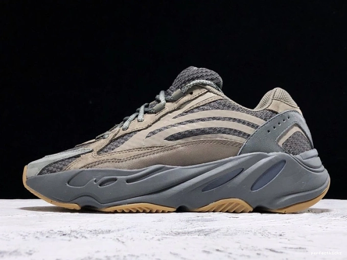 Adidas Yeezy v2 Boost 700 Geode EG6860 0731